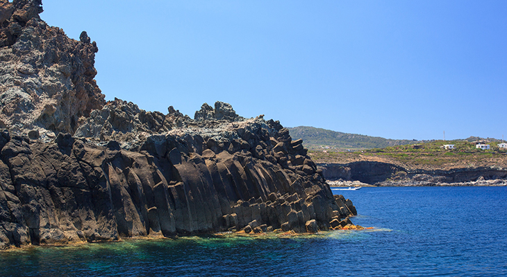 Egadi e Pantelleria. Trasporti marittimi al collasso: cancellazione corse e assenza mezzi sostitutivi 
